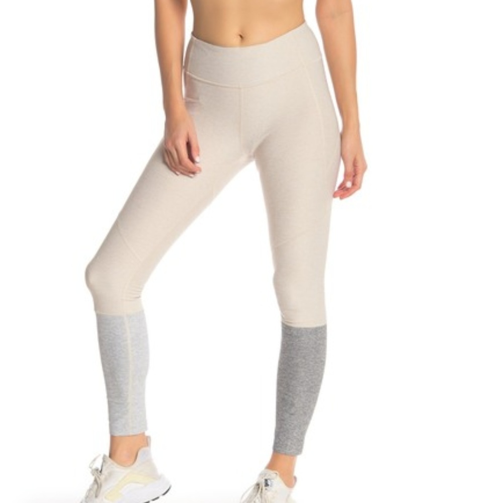 NWT Outdoor Voices Dipped Warmup Legging Small